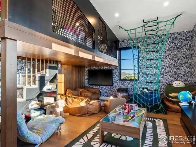 $15,000,000 | 11562 Eagle Springs Trail, Longmont, CO 80503