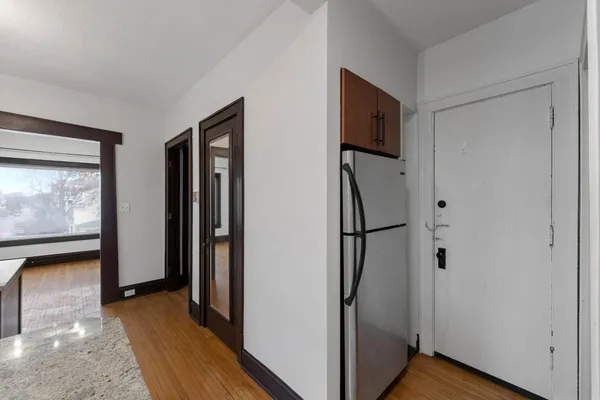 $1,395 | 2881 Irving Avenue South, Unit 201, Minneapolis, MN 55408