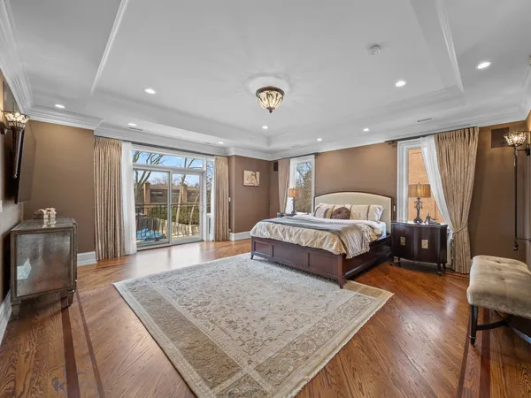 700 Greenwood Road, Northbrook, IL 60062