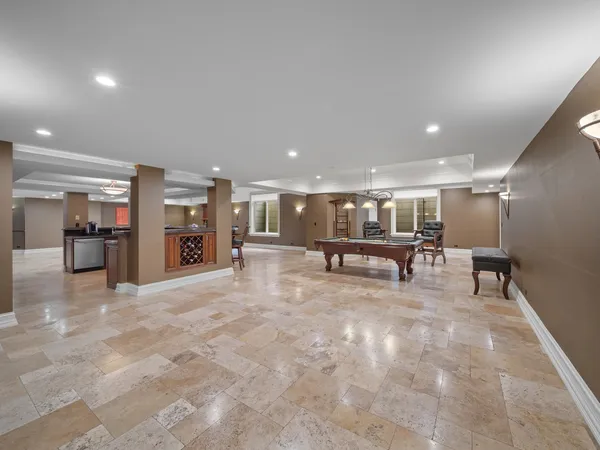 700 Greenwood Road, Northbrook, IL 60062