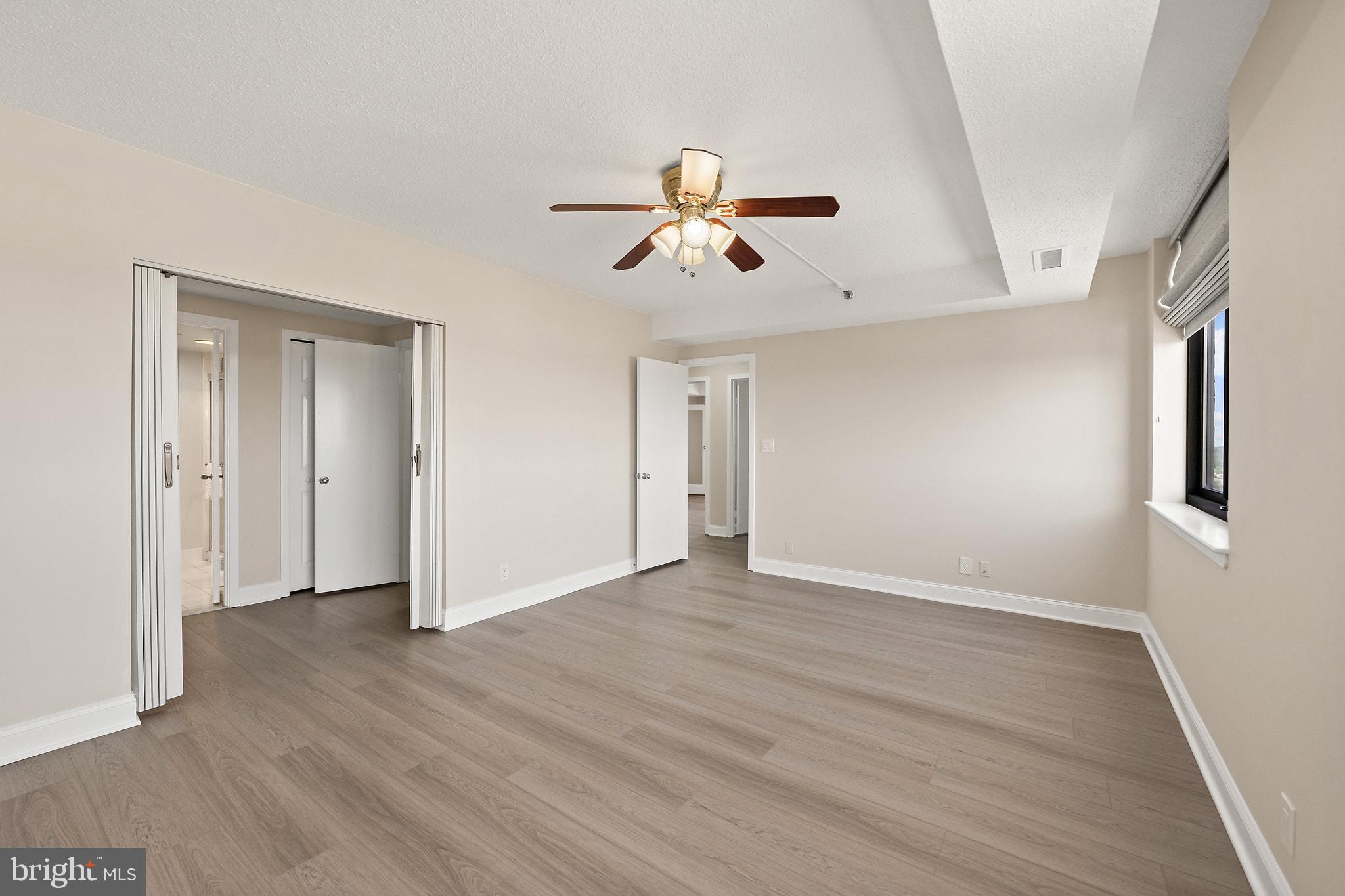 5501 Seminary Road, Unit 2004S Falls Church, VA 22041 - Photo 22 of 47 Primary Bedroom
