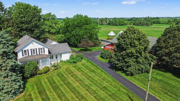 $539,900 | 28548 South Cottage Grove Avenue, Beecher, IL 60401