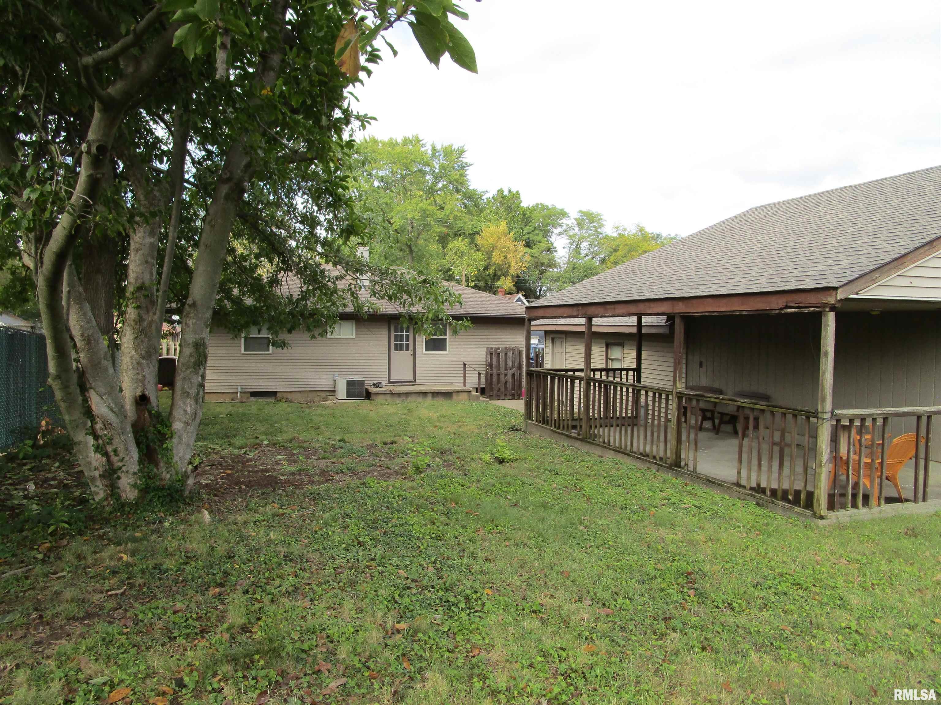 1244 Mossman Avenue Springfield, IL 62702 - Photo 25 of 81 Gallery Image 25