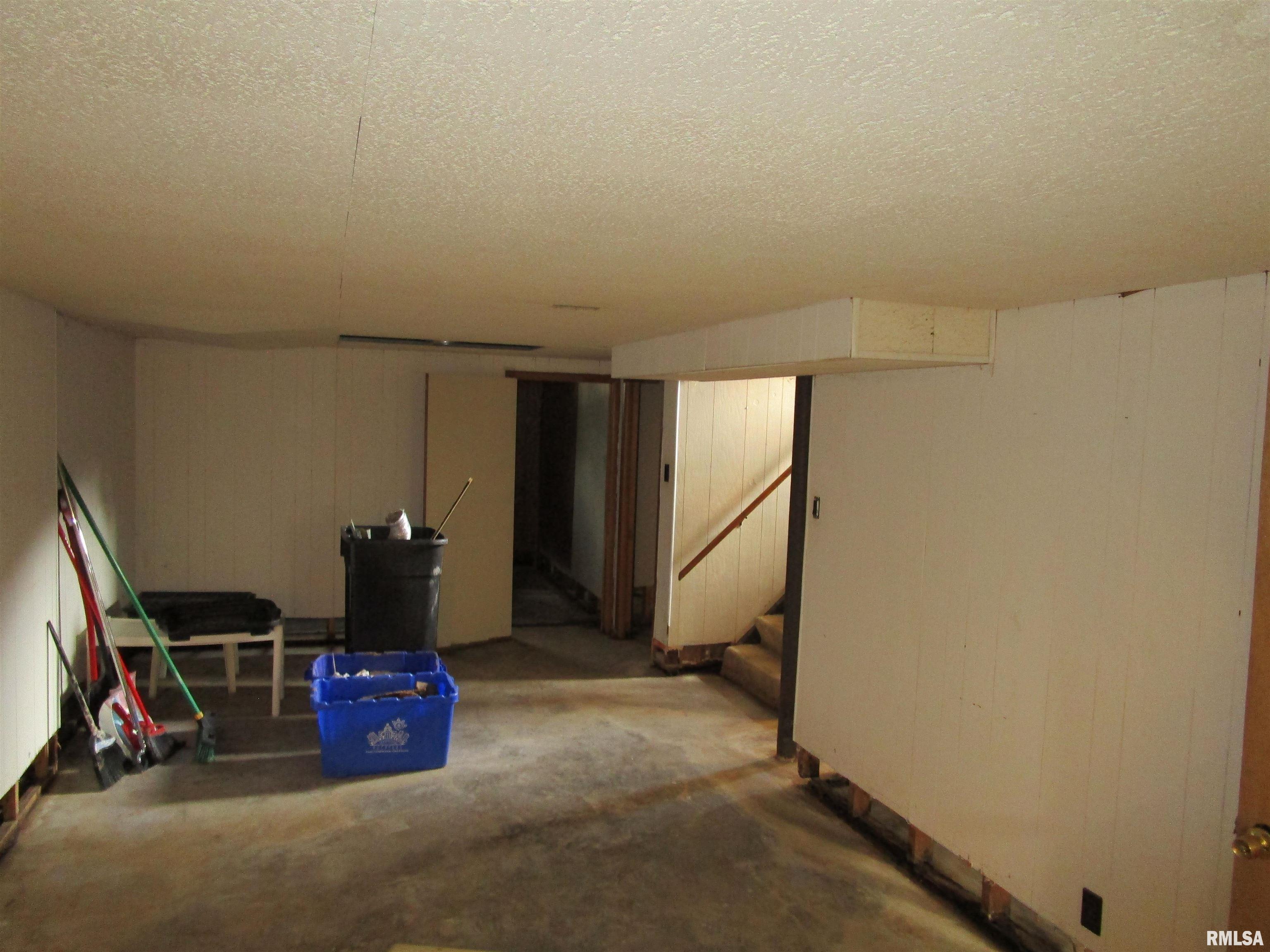 1244 Mossman Avenue Springfield, IL 62702 - Photo 59 of 81 Gallery Image 59