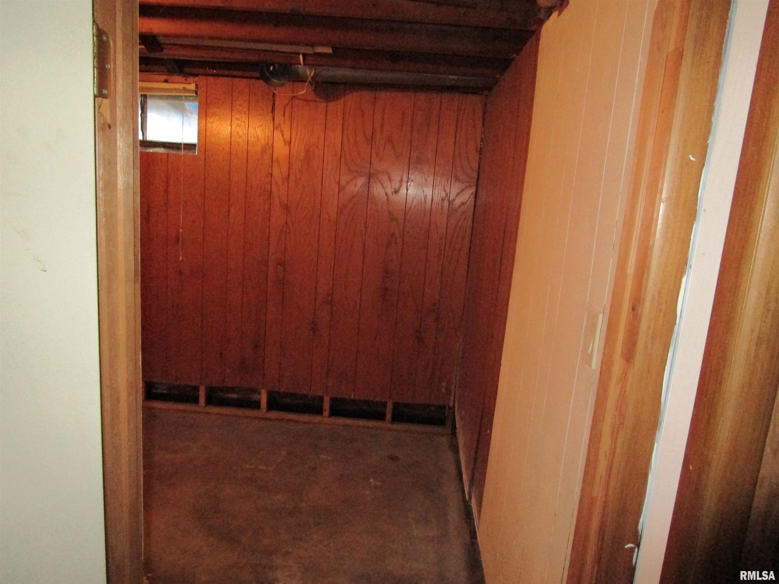 1244 Mossman Avenue Springfield, IL 62702 - Photo 60 of 81 Gallery Image 60
