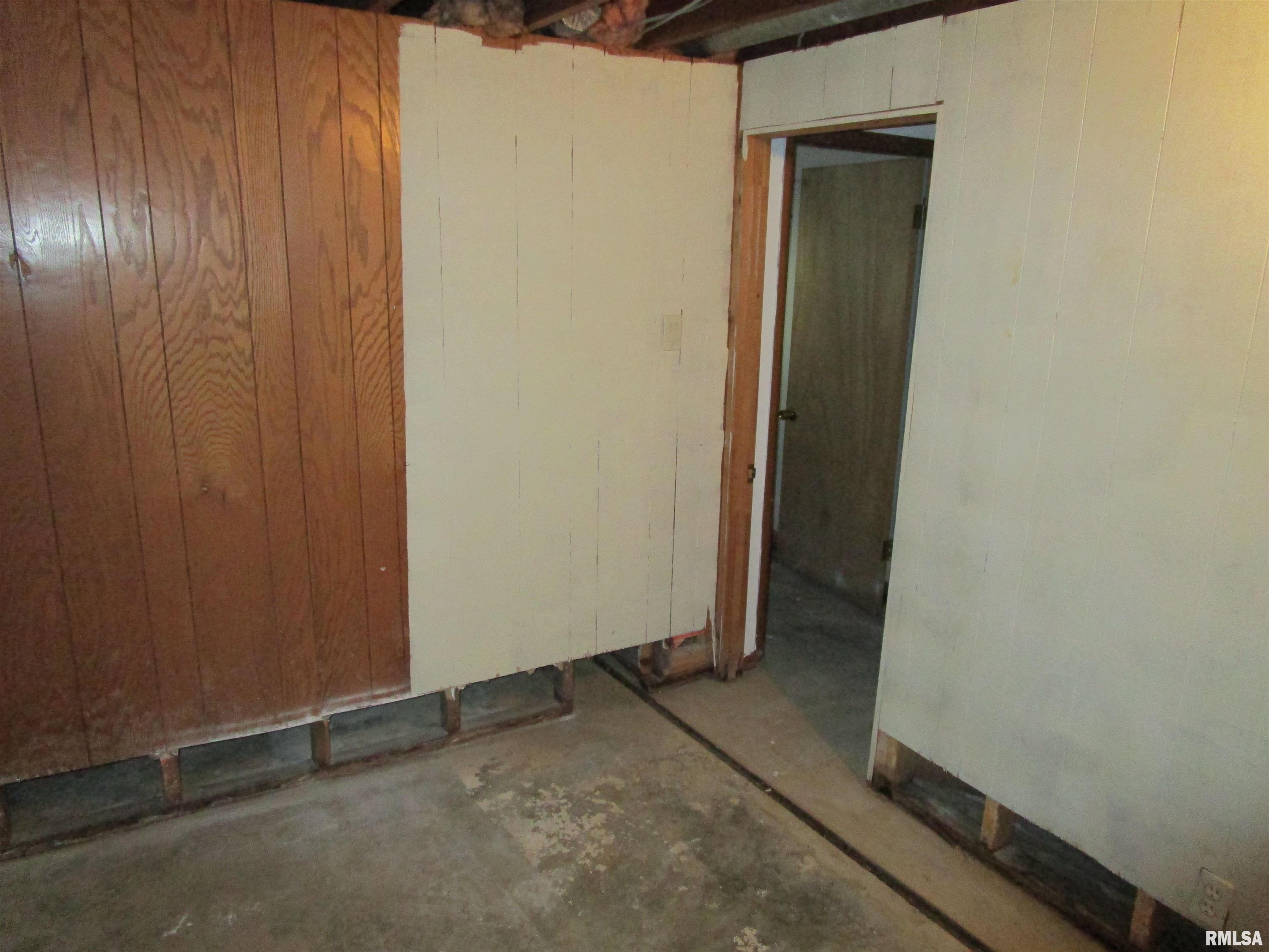 1244 Mossman Avenue Springfield, IL 62702 - Photo 75 of 81 Gallery Image 75