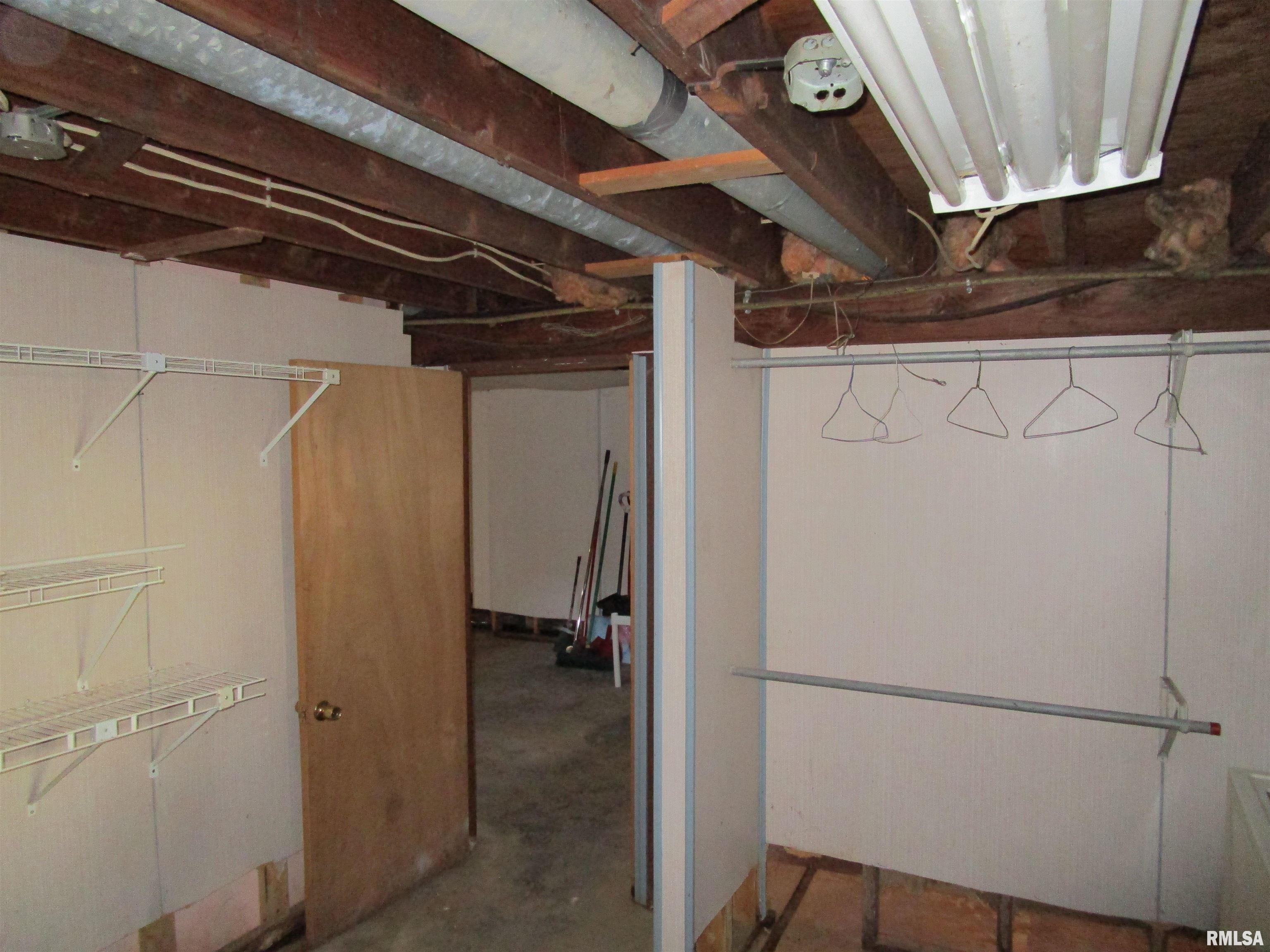 1244 Mossman Avenue Springfield, IL 62702 - Photo 76 of 81 Gallery Image 76