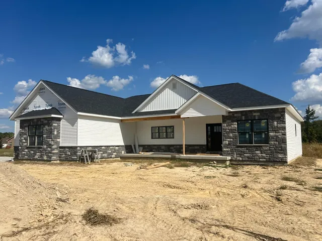 $524,000 | 109 Burr Oak Drive, Batesville, IN 47006