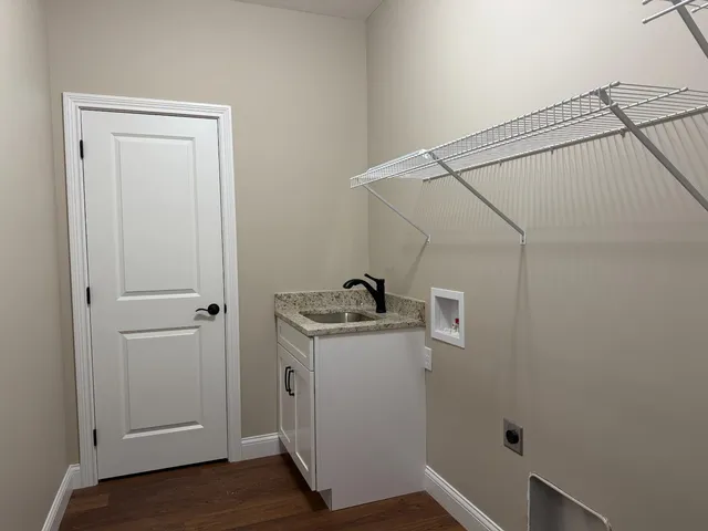 $524,000 | 109 Burr Oak Drive, Batesville, IN 47006