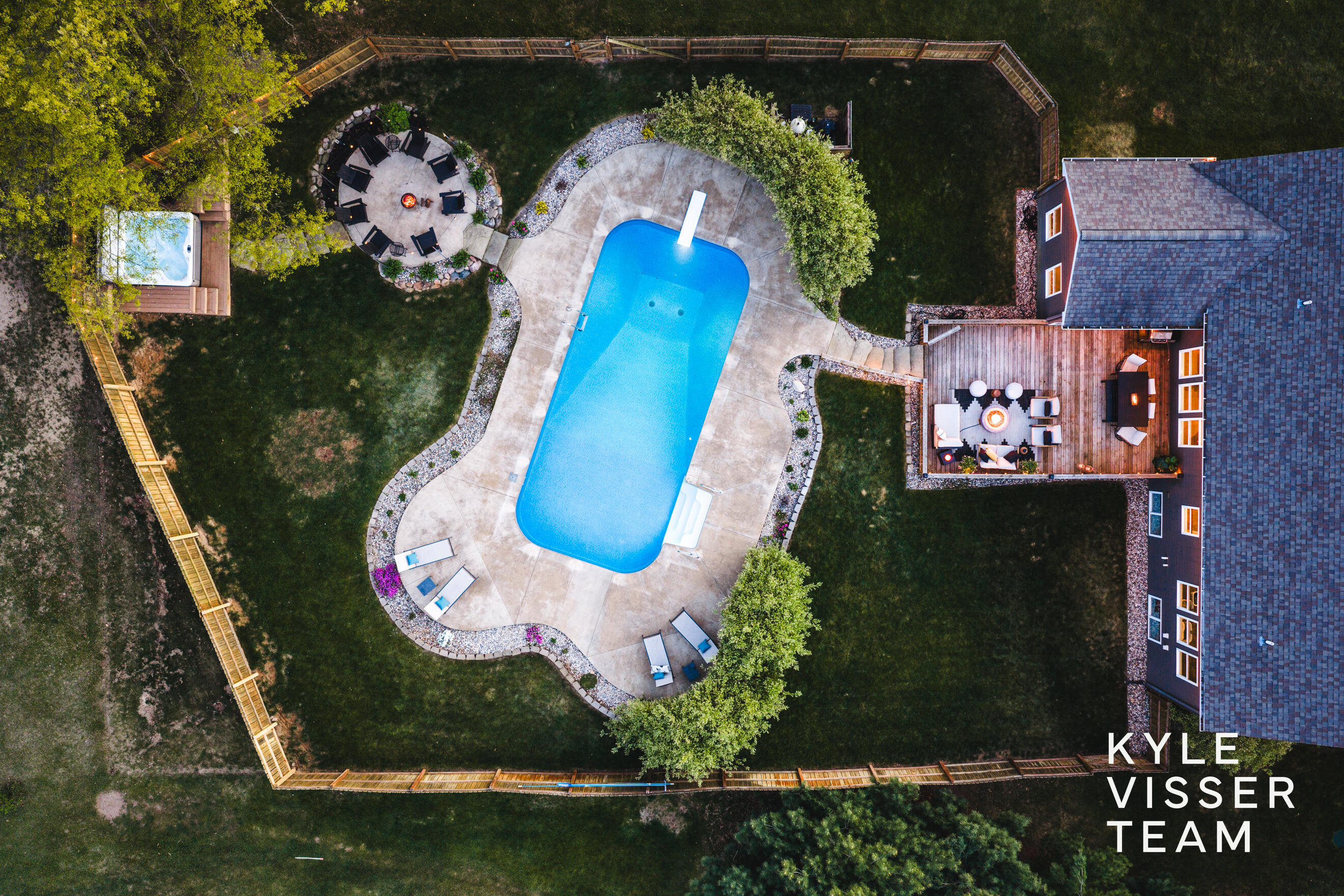 4069 Amazon Drive Lowell, MI 49331 - Photo 3 of 64 Aerial