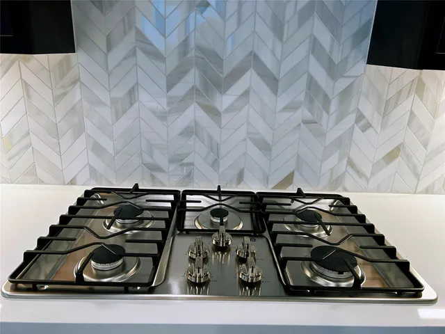 $3,100 | 29623 Burcreek Lane, Fulshear, TX 77441