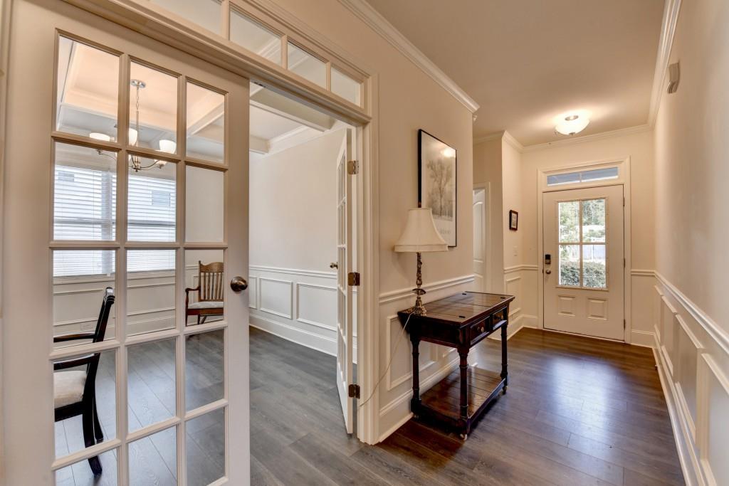 7535 Rambling Vale Dawsonville, GA 30534 - Photo 5 of 69 a view of a livingroom with furniture and window