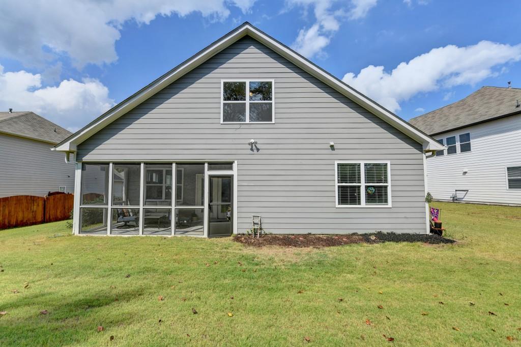 7535 Rambling Vale Dawsonville, GA 30534 - Photo 60 of 69 a view of front of a house with a yard
