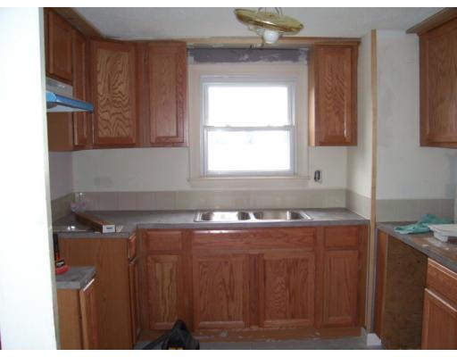 117 Stevens Road Swansea, MA 02777 - Photo 3 of 7 Gallery Image 3