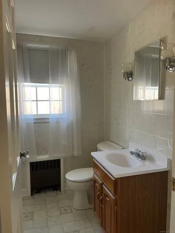 $3,100 | 383 Wells Road, Wethersfield, CT 06109