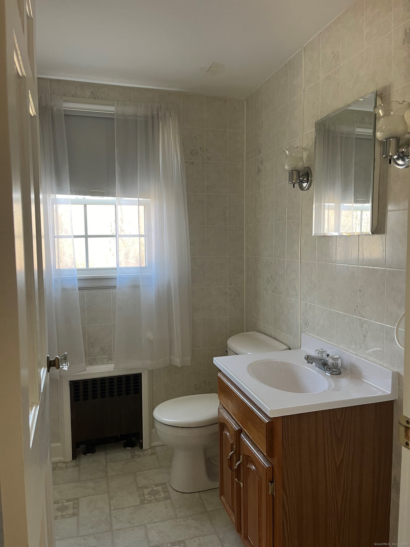 383 Wells Road Wethersfield, CT 06109 - Photo 12 of 20