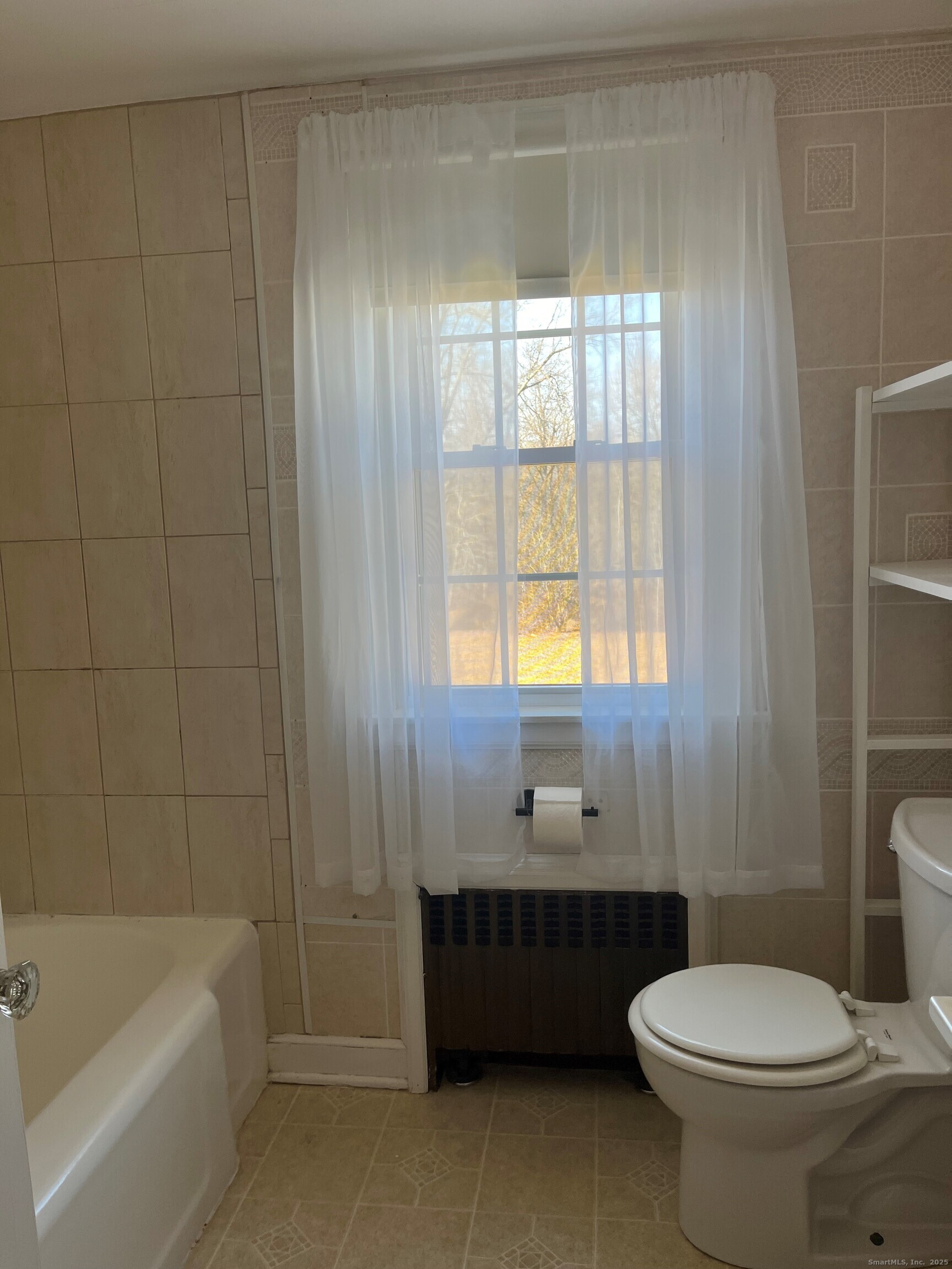 383 Wells Road Wethersfield, CT 06109 - Photo 17 of 20