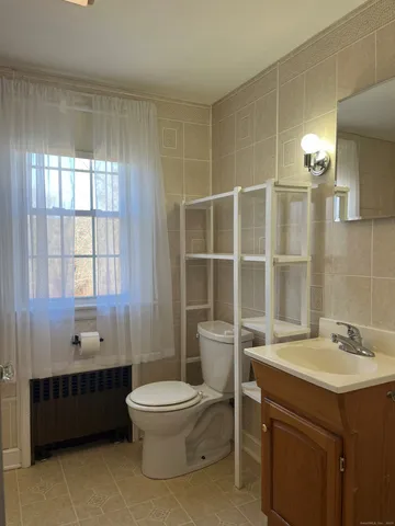 $3,100 | 383 Wells Road, Wethersfield, CT 06109