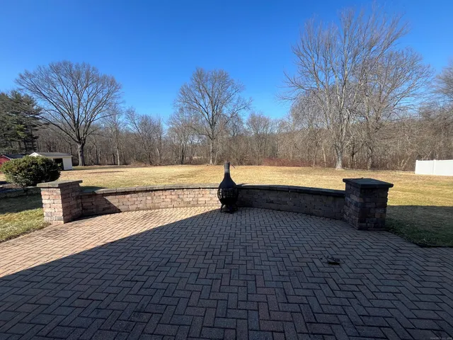 $3,100 | 383 Wells Road, Wethersfield, CT 06109