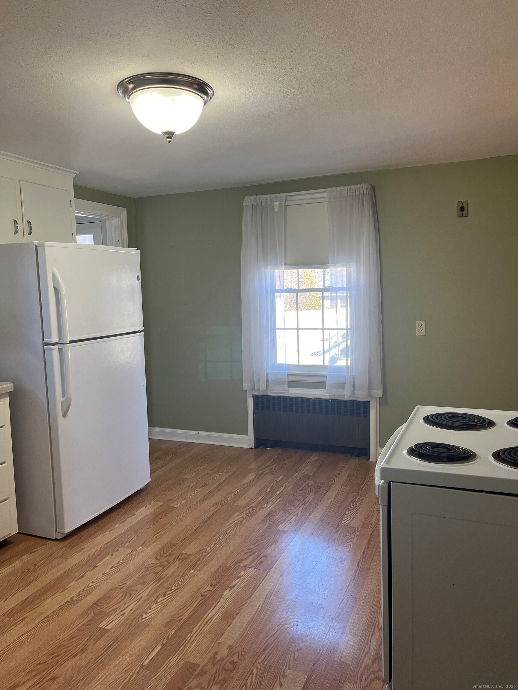 383 Wells Road Wethersfield, CT 06109 - Photo 2 of 20