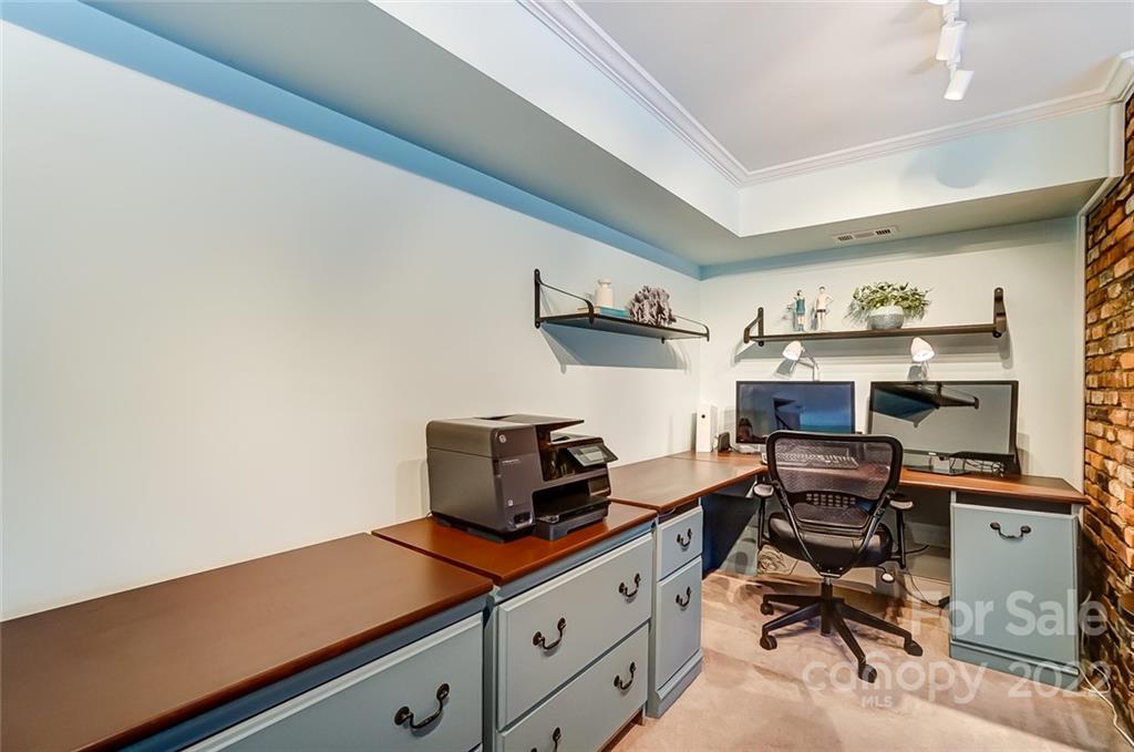 7127 Hopeton Road Charlotte, NC 28210 - Photo 36 of 48 Gallery Image 36