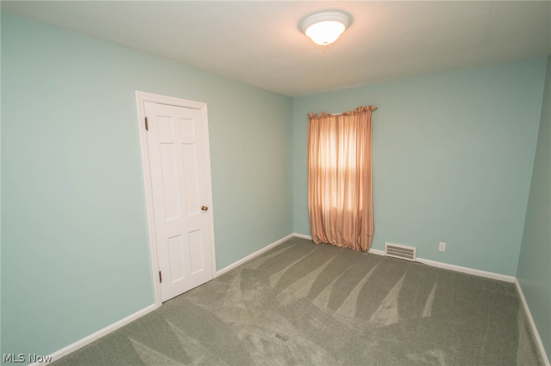 3873 Bethany Road Cleveland, OH 44118 - Photo 15 of 35