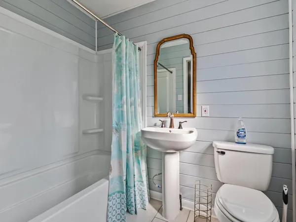 $314,000 | 67 Yellow Jacket Avenue, Sopchoppy, FL 32358