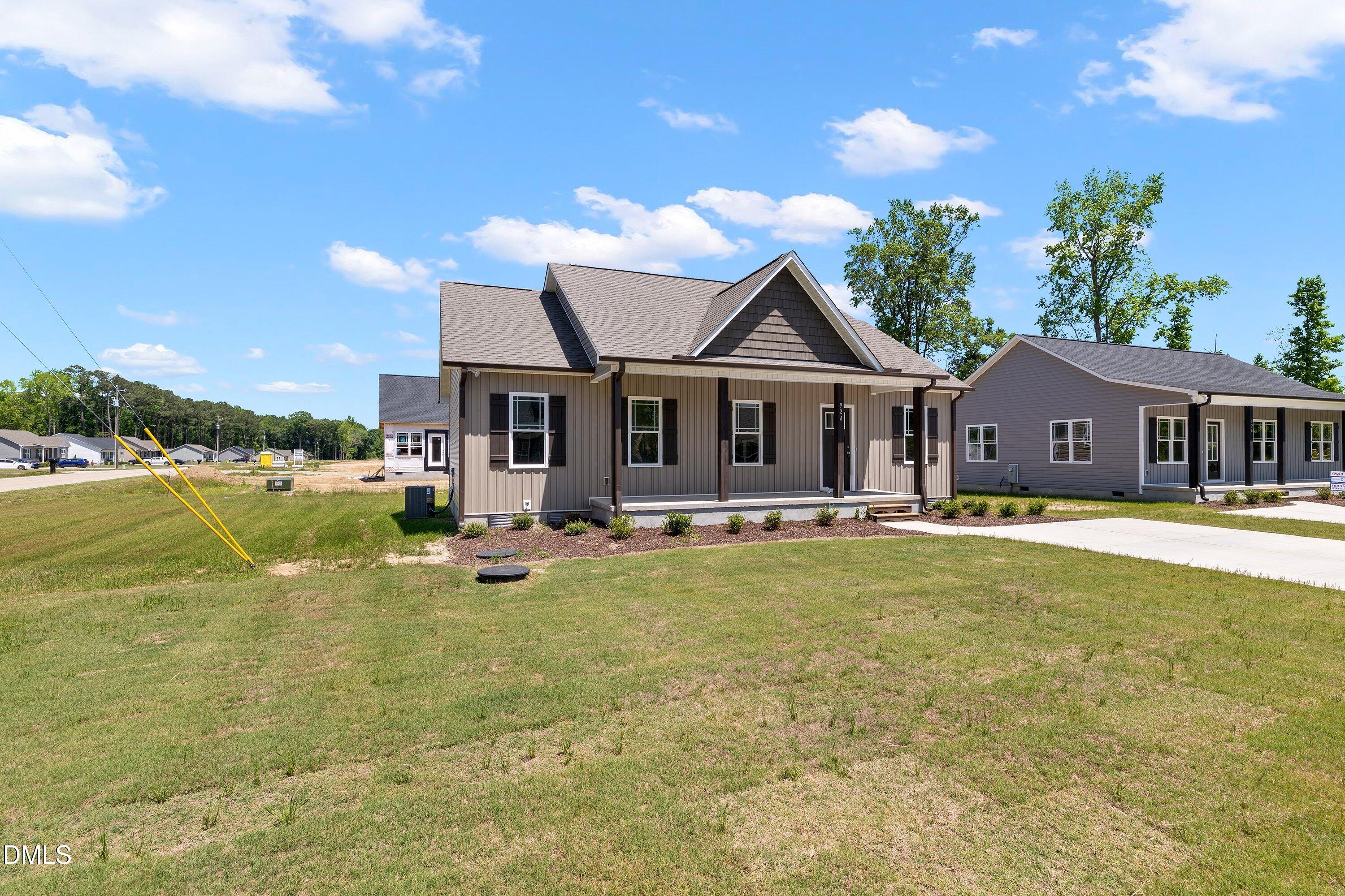 924 Micro Road West Selma, NC 27576 - Photo 4 of 41 Gallery Image 4