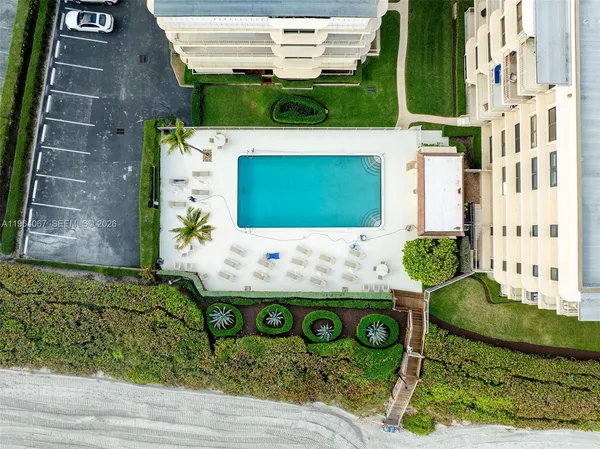 $5,900 | South Palm Beach - Palm Beach, Palm Beach, FL 33480