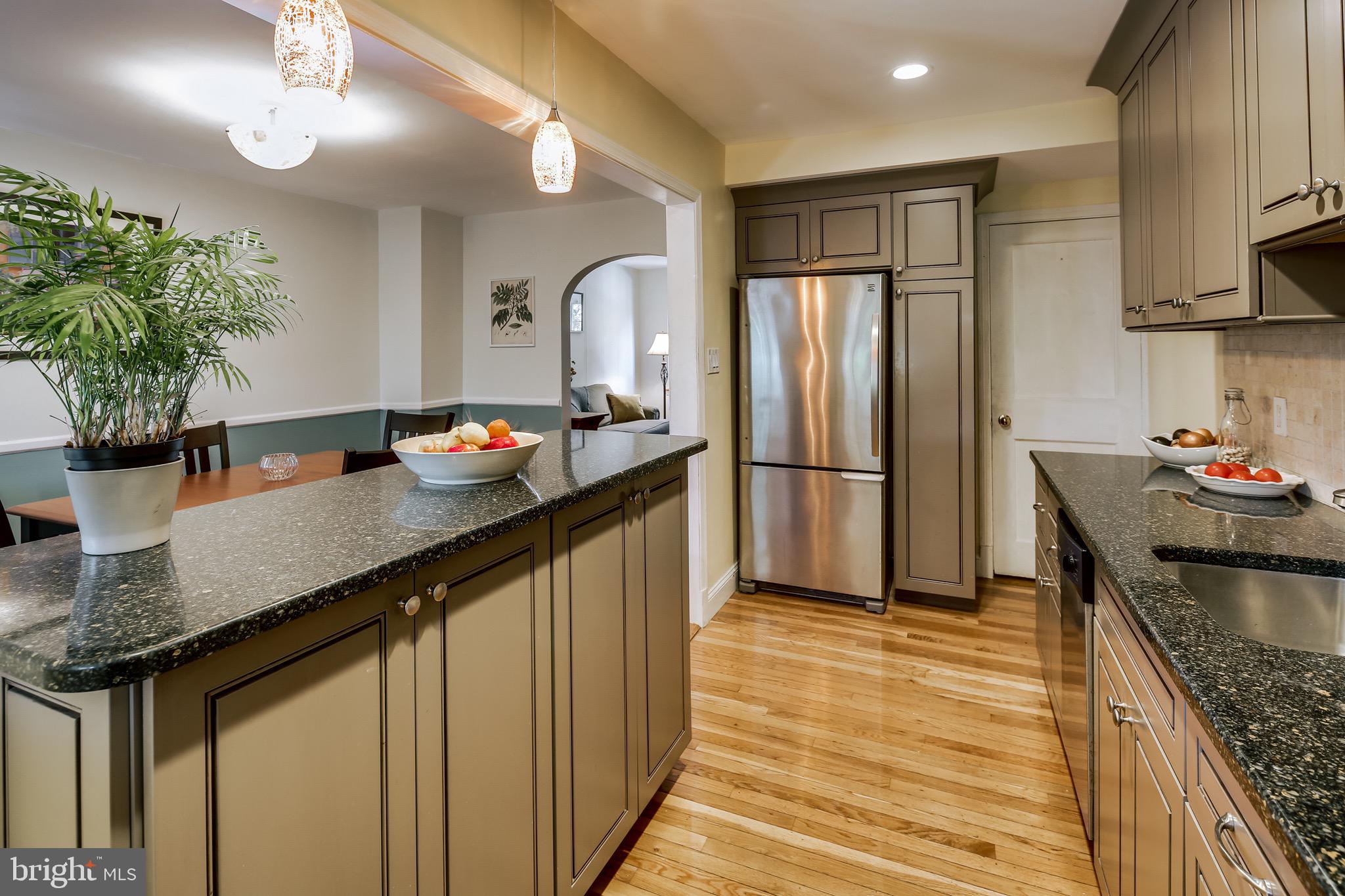 8303 Pleasant Plains Road Baltimore, MD 21286 - Photo 11 of 39 Gallery Image 11