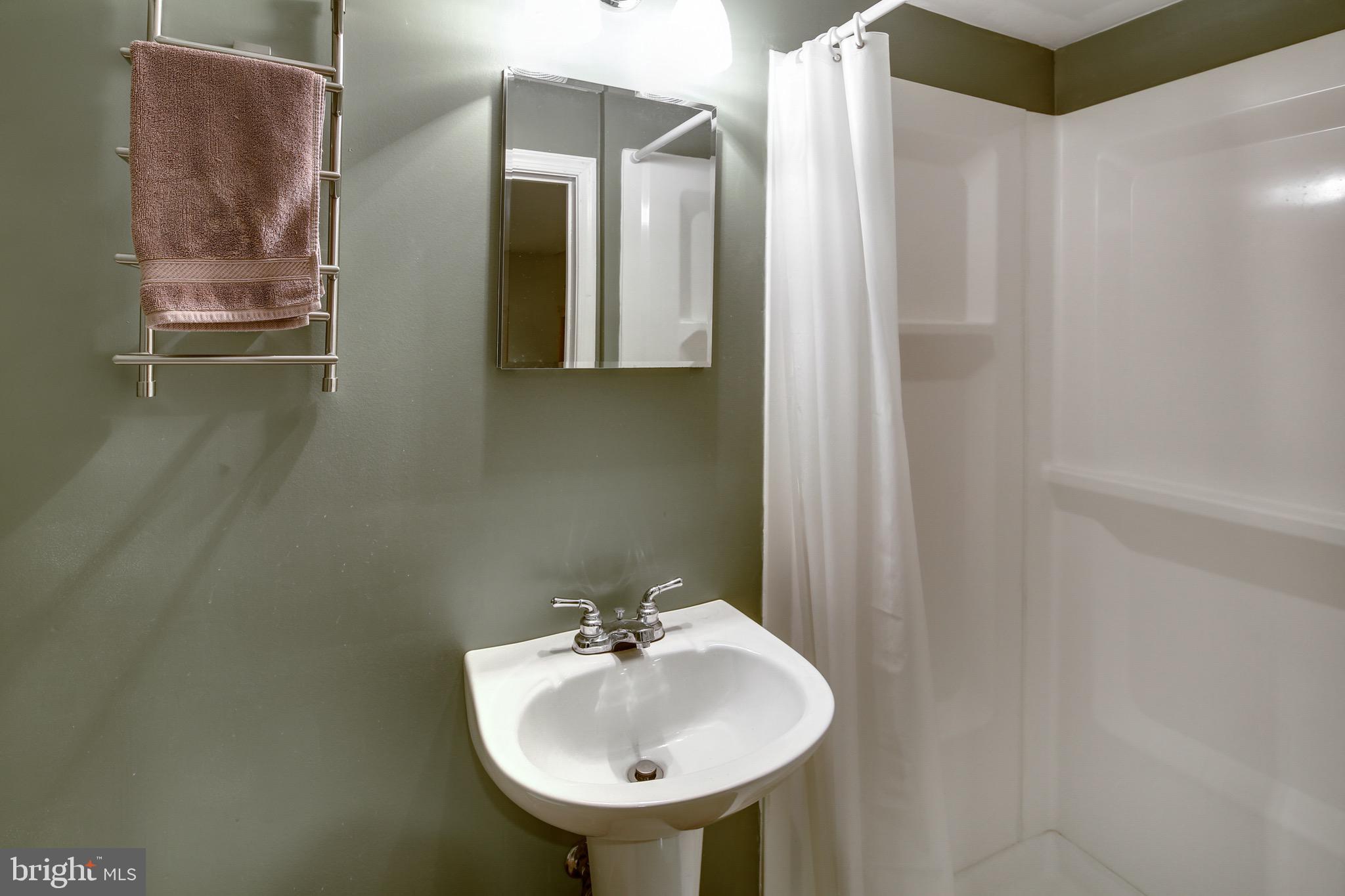 8303 Pleasant Plains Road Baltimore, MD 21286 - Photo 26 of 39 Gallery Image 26
