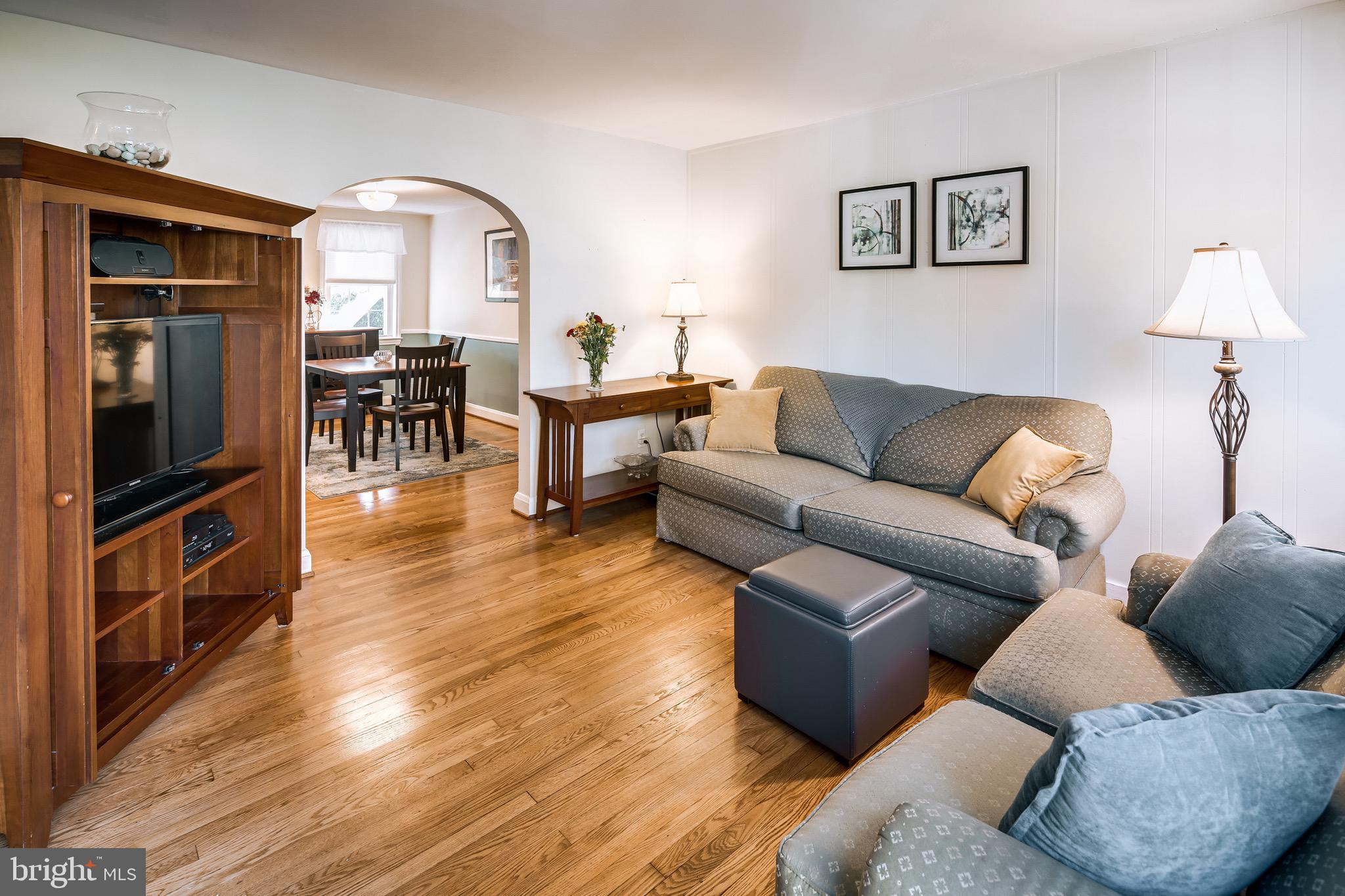8303 Pleasant Plains Road Baltimore, MD 21286 - Photo 3 of 39 Gallery Image 3