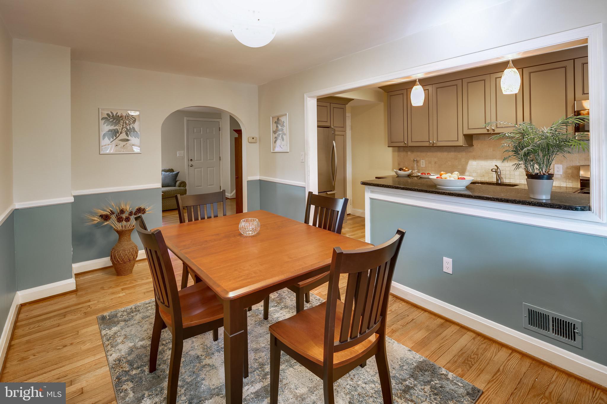 8303 Pleasant Plains Road Baltimore, MD 21286 - Photo 8 of 39 Gallery Image 8