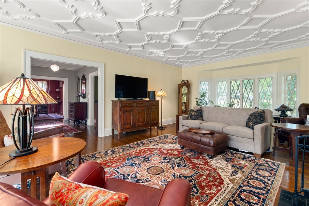22 Whitman Road Worcester, MA 01609 - Photo 34 of 42