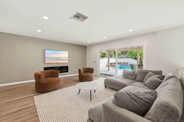 $1,695,000 | 13235 Bavarian Drive, San Diego, CA 92129