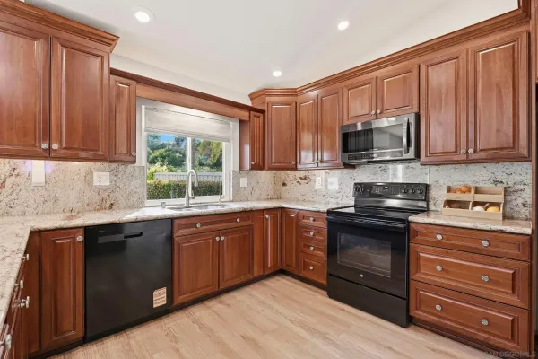 $1,695,000 | 13235 Bavarian Drive, San Diego, CA 92129