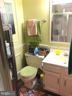 645 Deering Road, Unit 2L Pasadena, MD 21122 - Photo 21 of 27 Bath (Master)