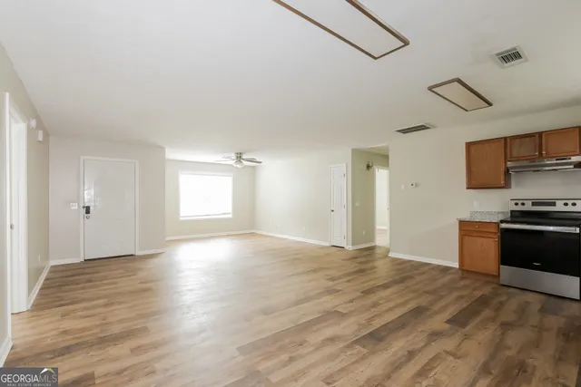 $1,505 | 240 Elm Place, Monroe, GA 30655