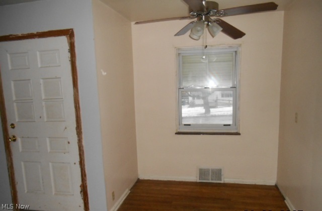 4313 Roadoan Road Brooklyn, OH 44144 - Photo 5 of 11