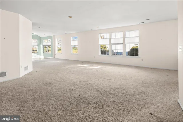 $610,000 | 16 Powderhorn Way, Allentown, NJ 08501