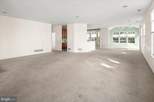 $610,000 | 16 Powderhorn Way, Allentown, NJ 08501