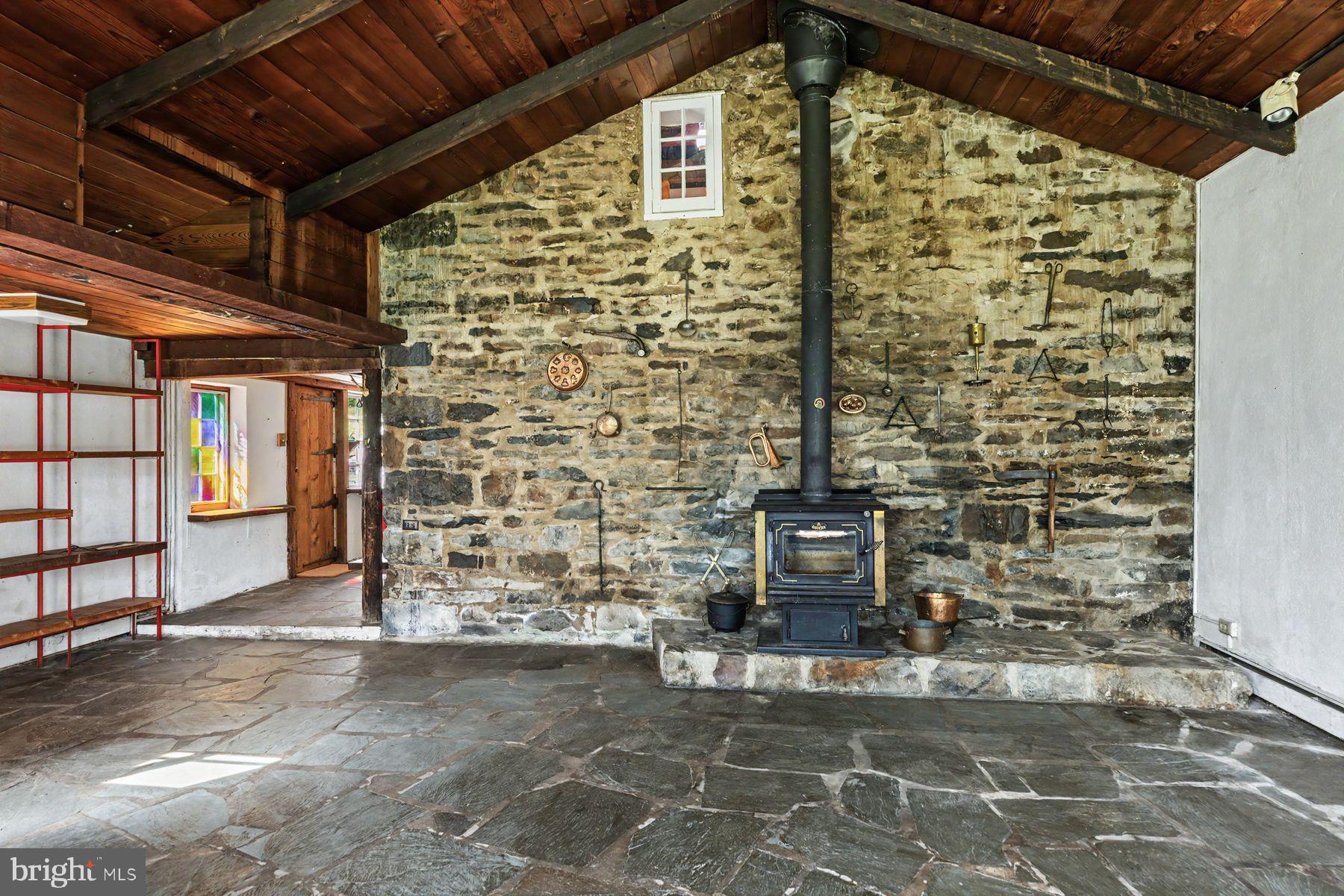 14 Stover Park Road Pipersville, PA 18947 - Photo 13 of 91 Great room