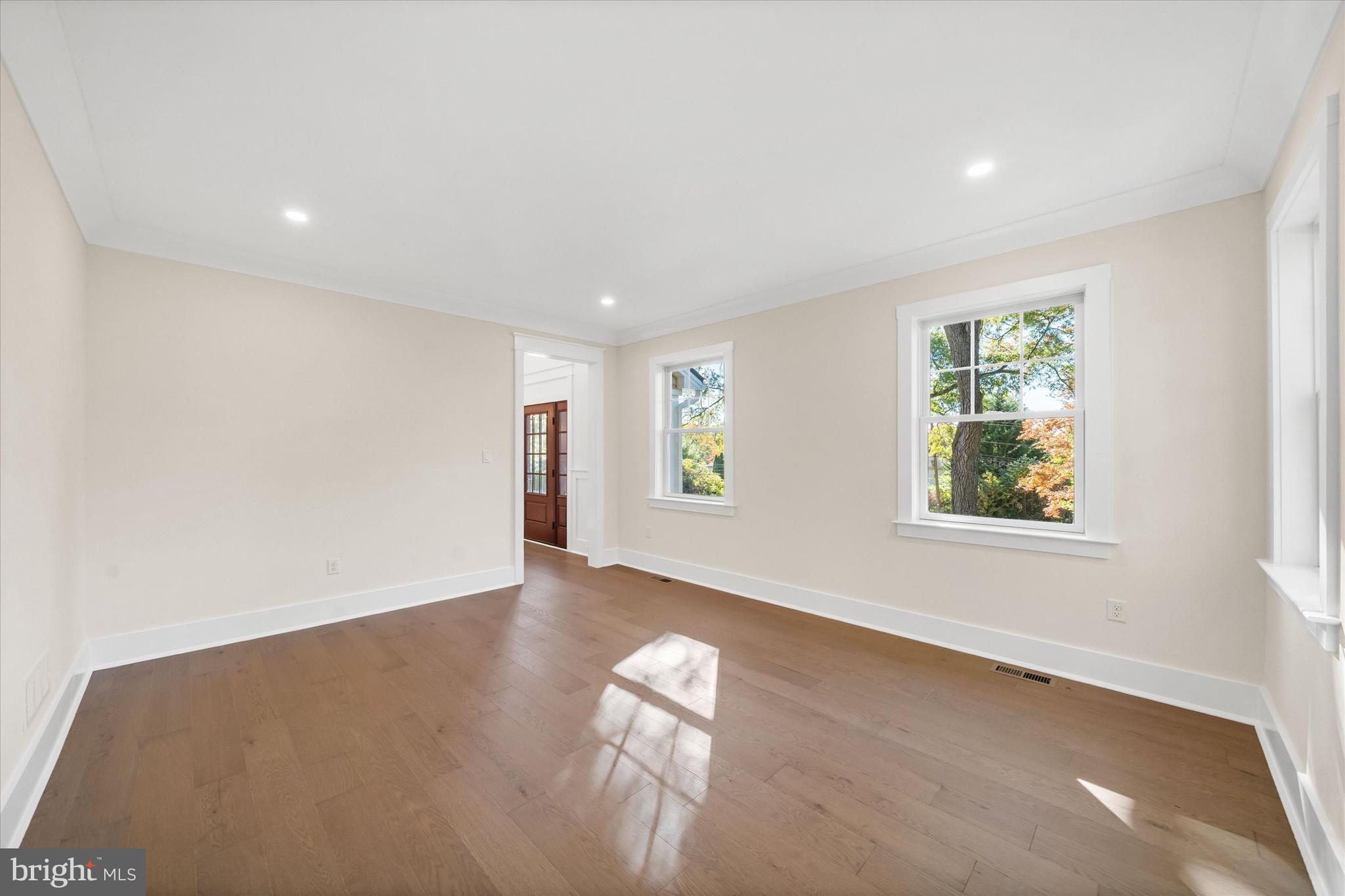 567 Southwood Road Hockessin, DE 19707 - Photo 5 of 54 an empty room with windows