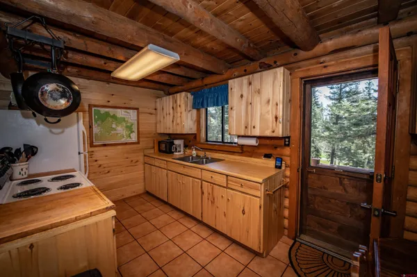 $425,000 | 102 Meadowbrook Place, Pagosa Springs, CO 81147