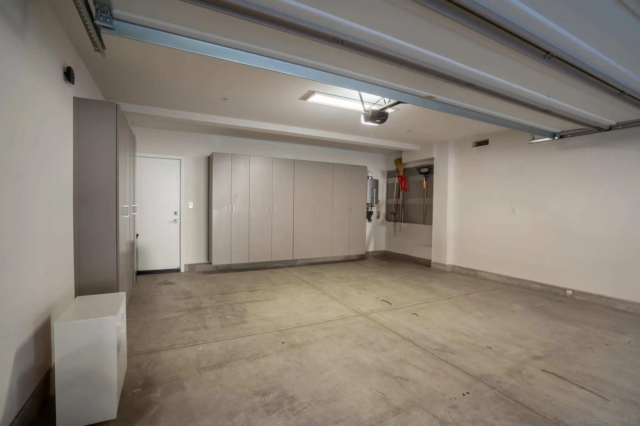 8347 Ridge Court San Diego, CA 92108 - Photo 35 of 63 a view of an empty room