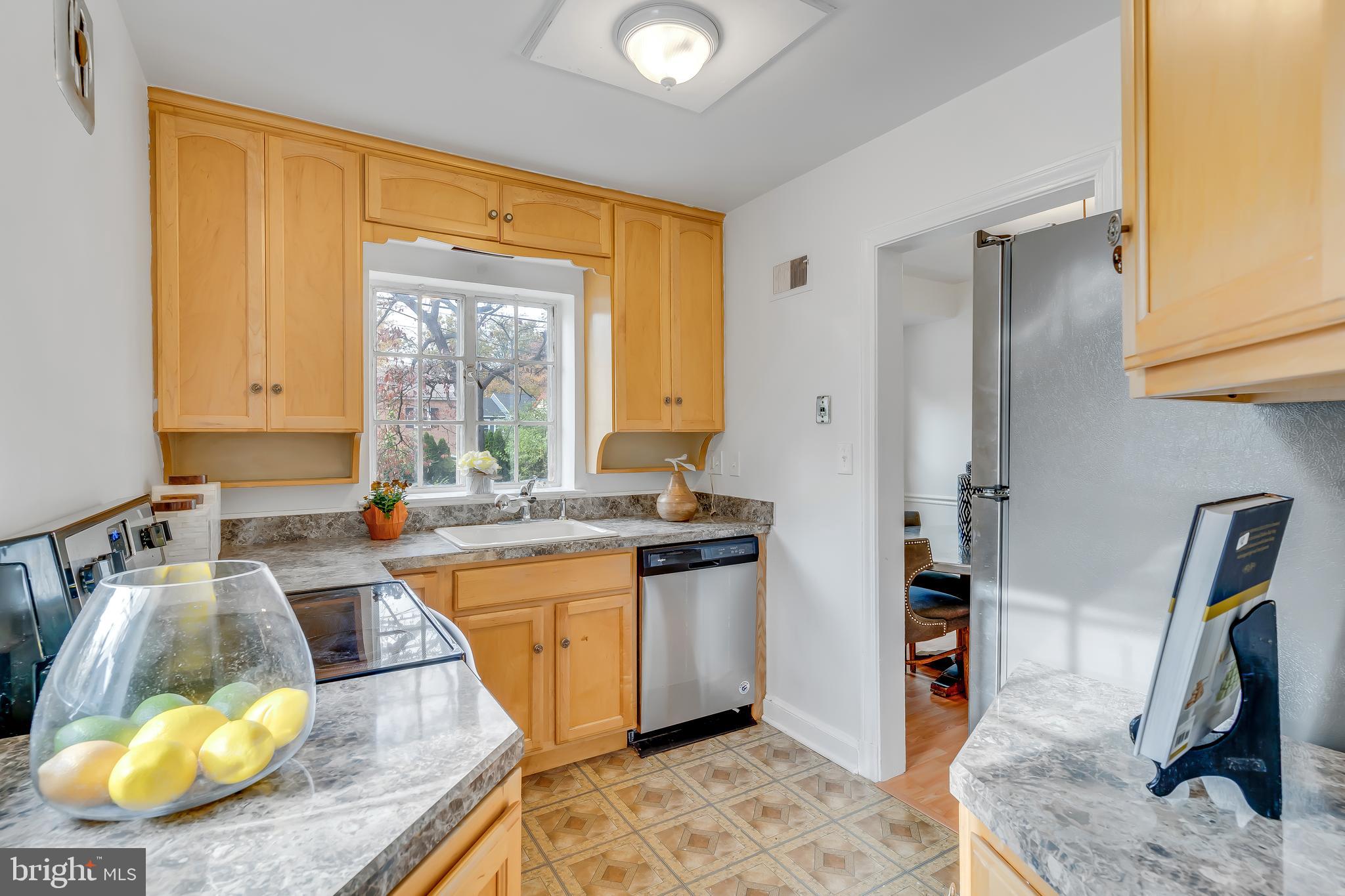 8707 Geren Road Silver Spring, MD 20901 - Photo 14 of 43 Kitchen