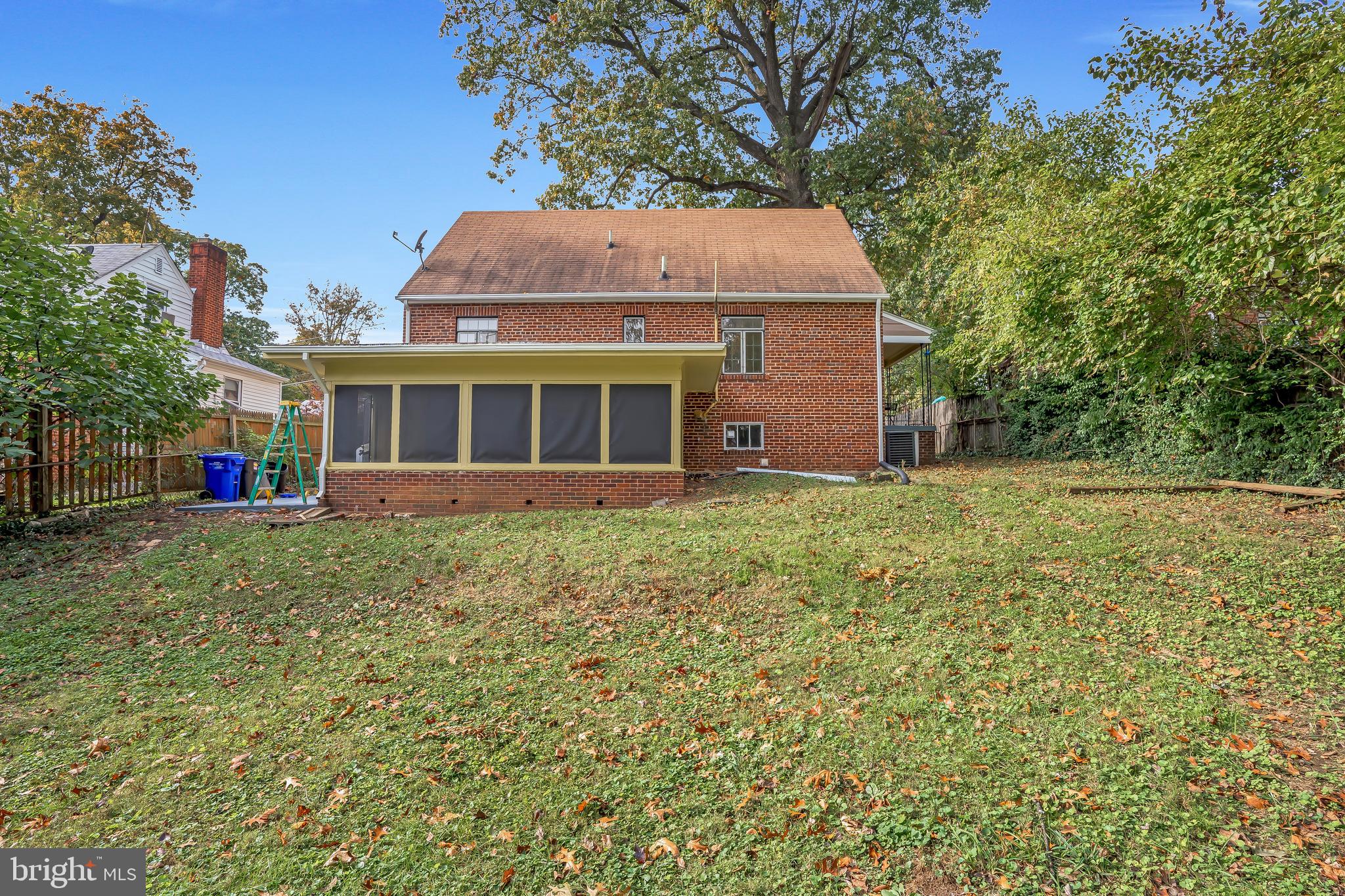 8707 Geren Road Silver Spring, MD 20901 - Photo 4 of 43 Loads of Yard Space of Property