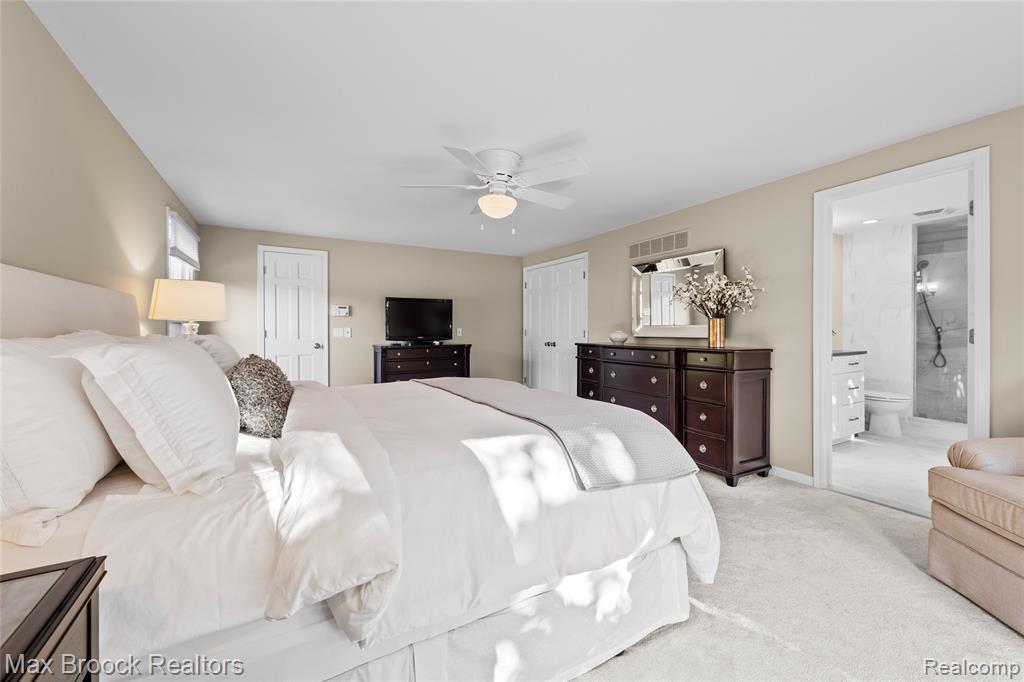 1766 Snowden Circle Rochester Hills, MI 48306 - Photo 18 of 37