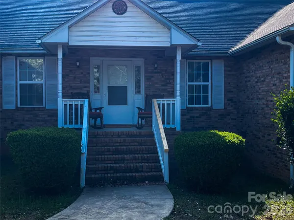 $415,000 | 3271 Ebenezer Church Road, Camden, SC 29020