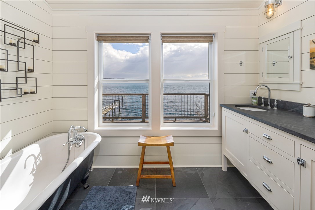 3051 Pear Point Road Friday Harbor, WA 98250 - Photo 19 of 39 a bathroom with a bathtub and a sink